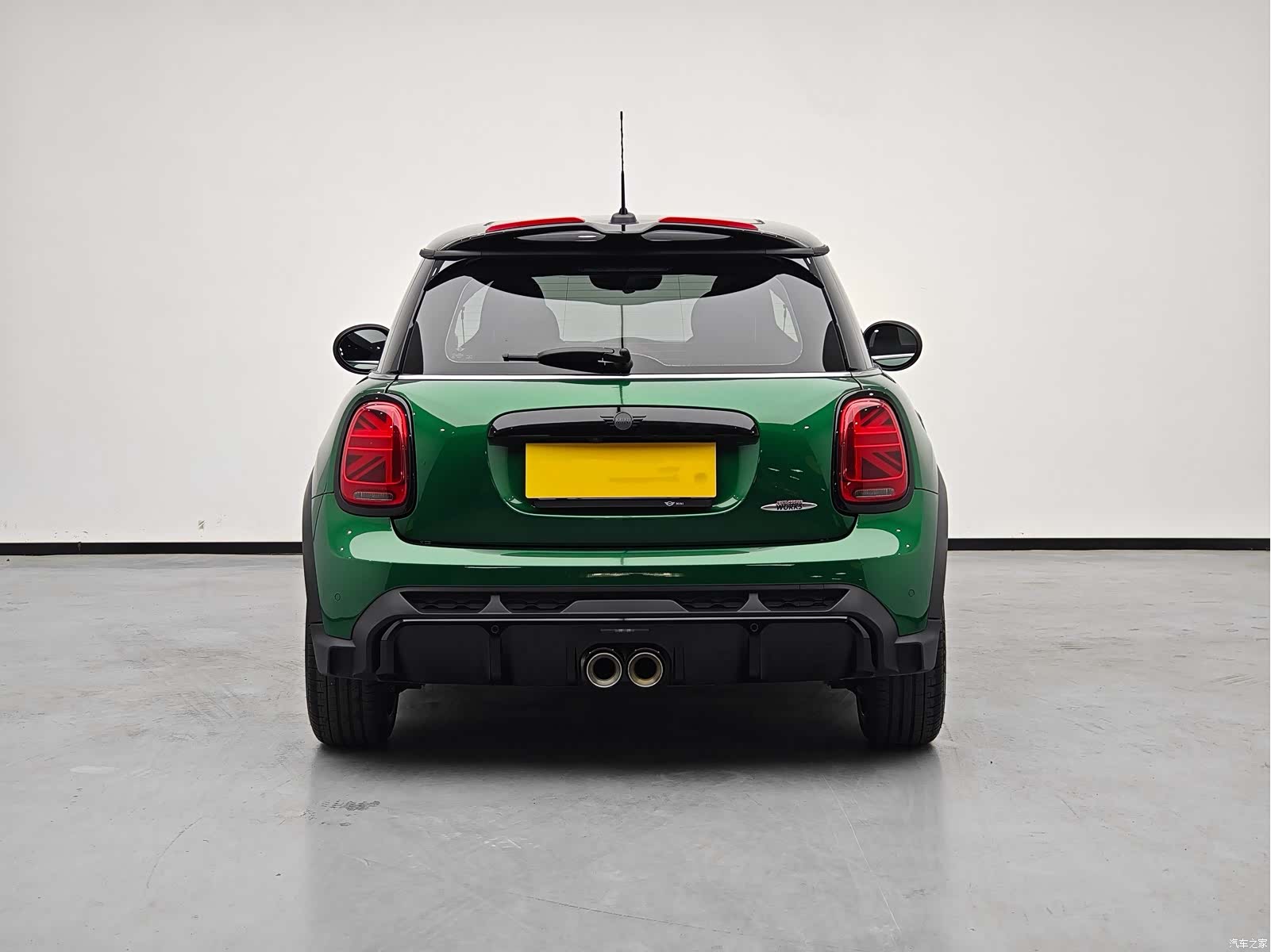 Mini Cooper, 2023 3