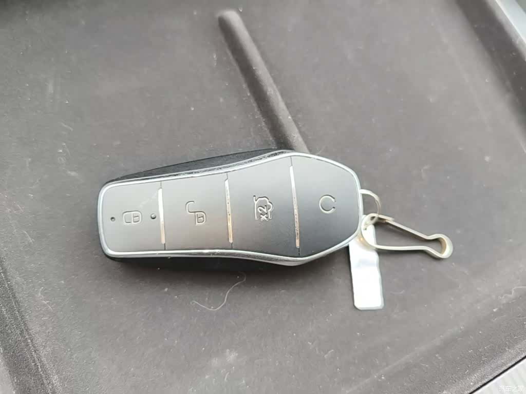 BYD Song, 2025 9