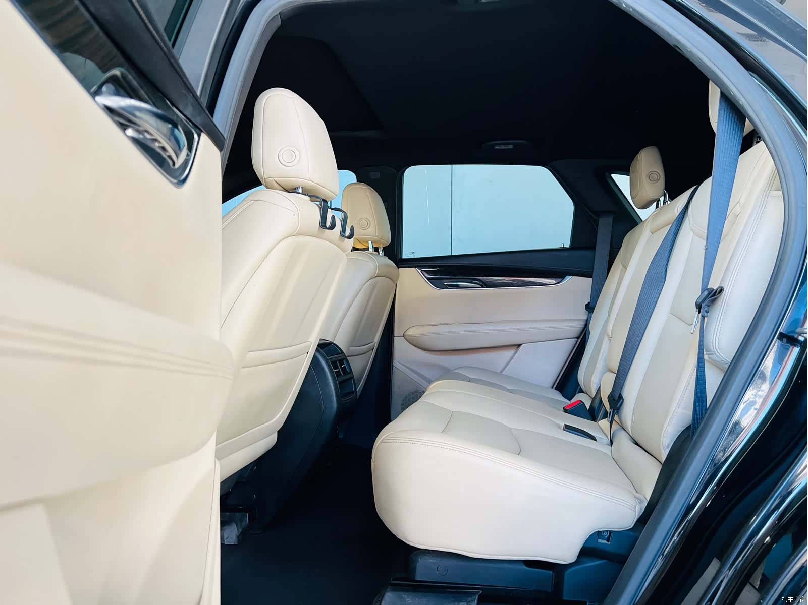 Cadillac XT5, 2016 17