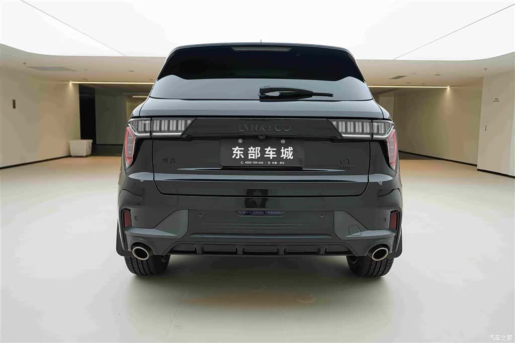 Lynk & Co 01, 2021 все фото