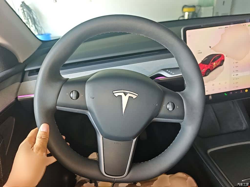 Tesla Model Y, 2023 11