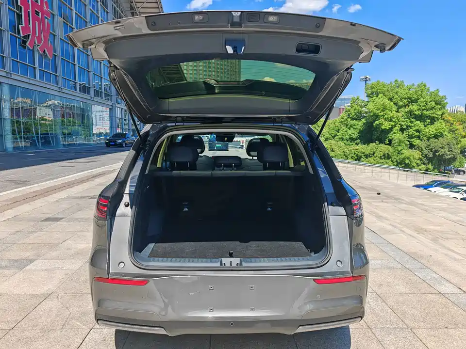 Geely Galaxy Galaxy E5