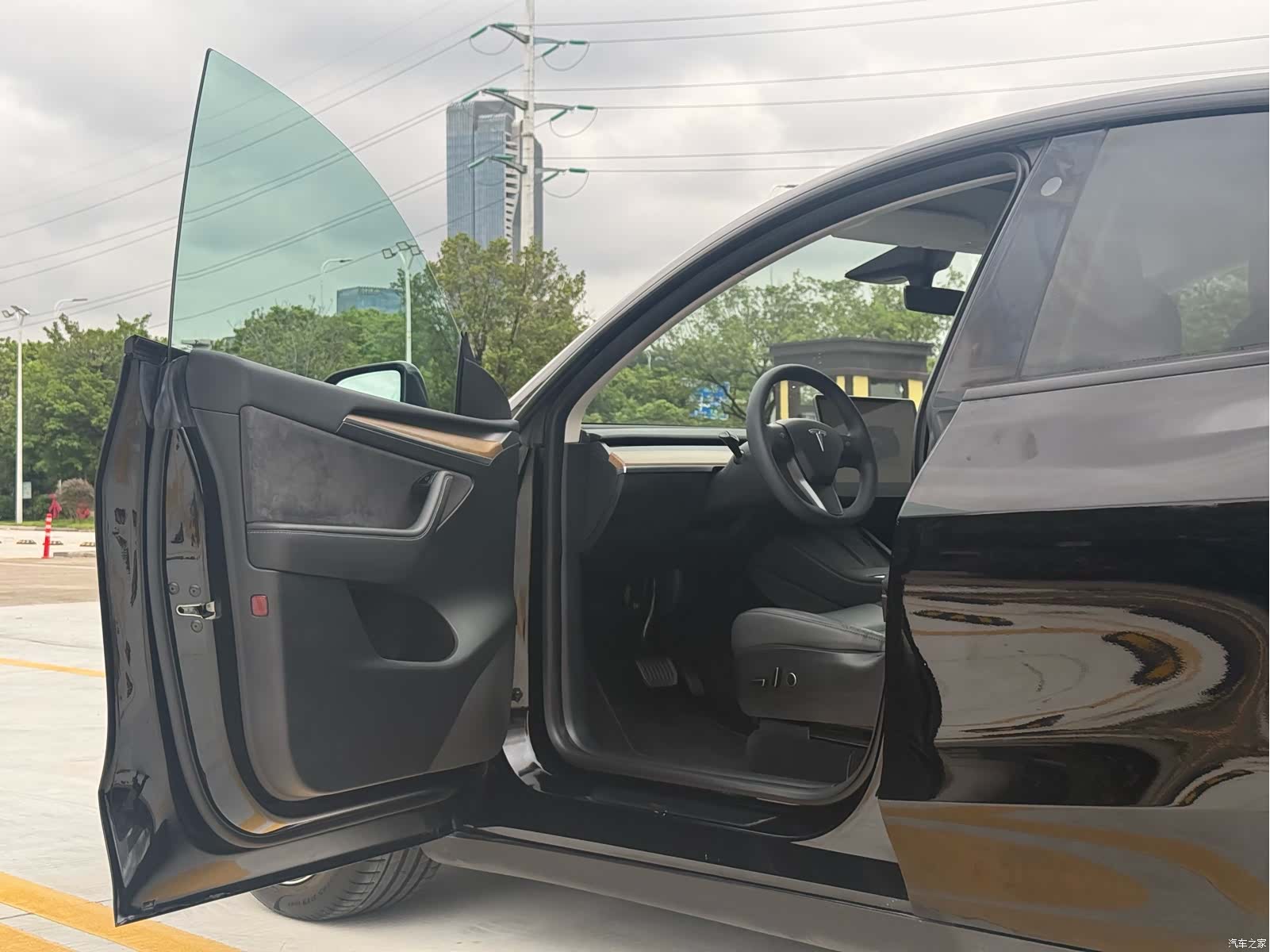 Tesla Model Y, 2022 9