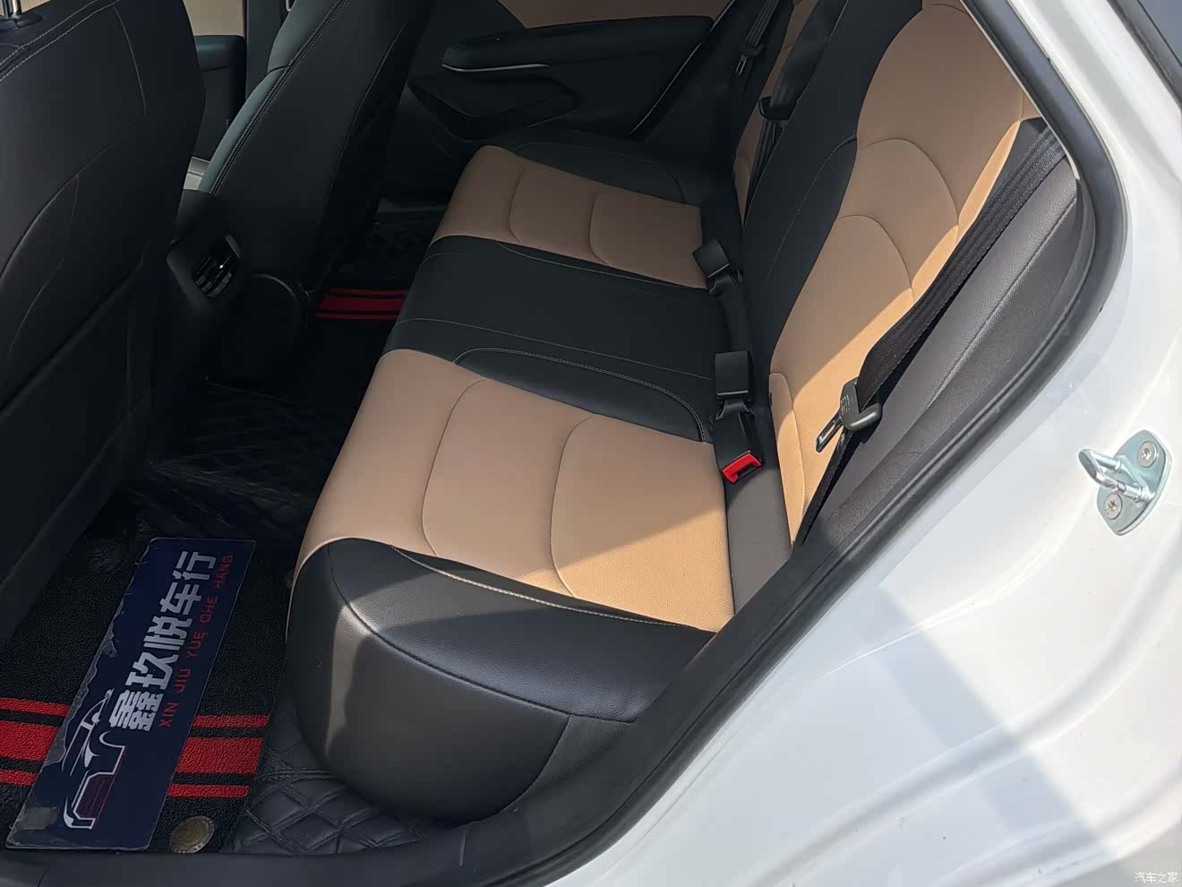 Chevrolet 320, 2022 11