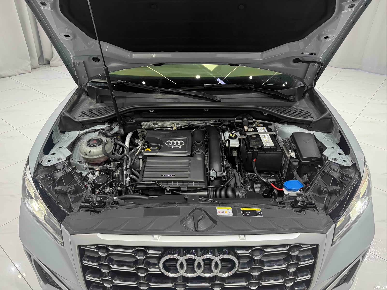 Audi Q2L, 2023 19