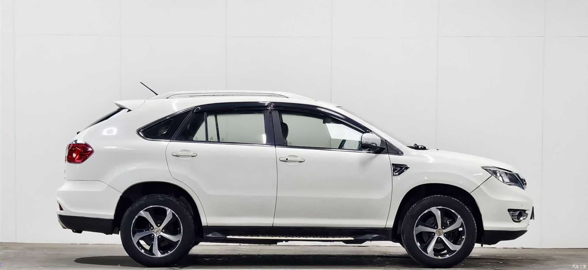 BYD S7, 2015 8
