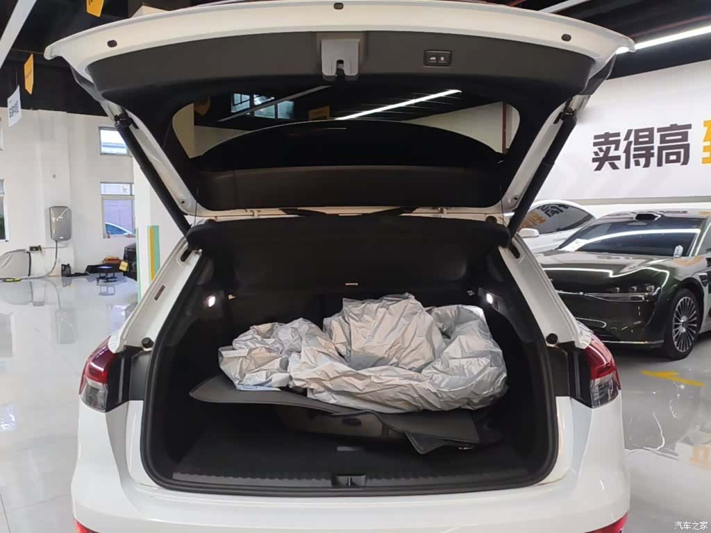 Audi Q4 e-tron, 2023 19