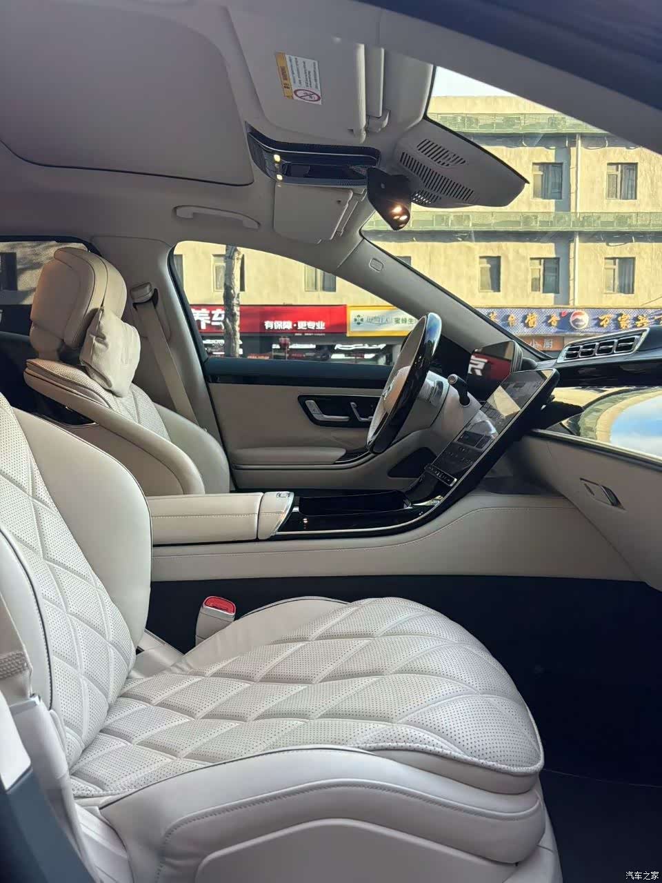 Maybach S-Class, 2022 все фото