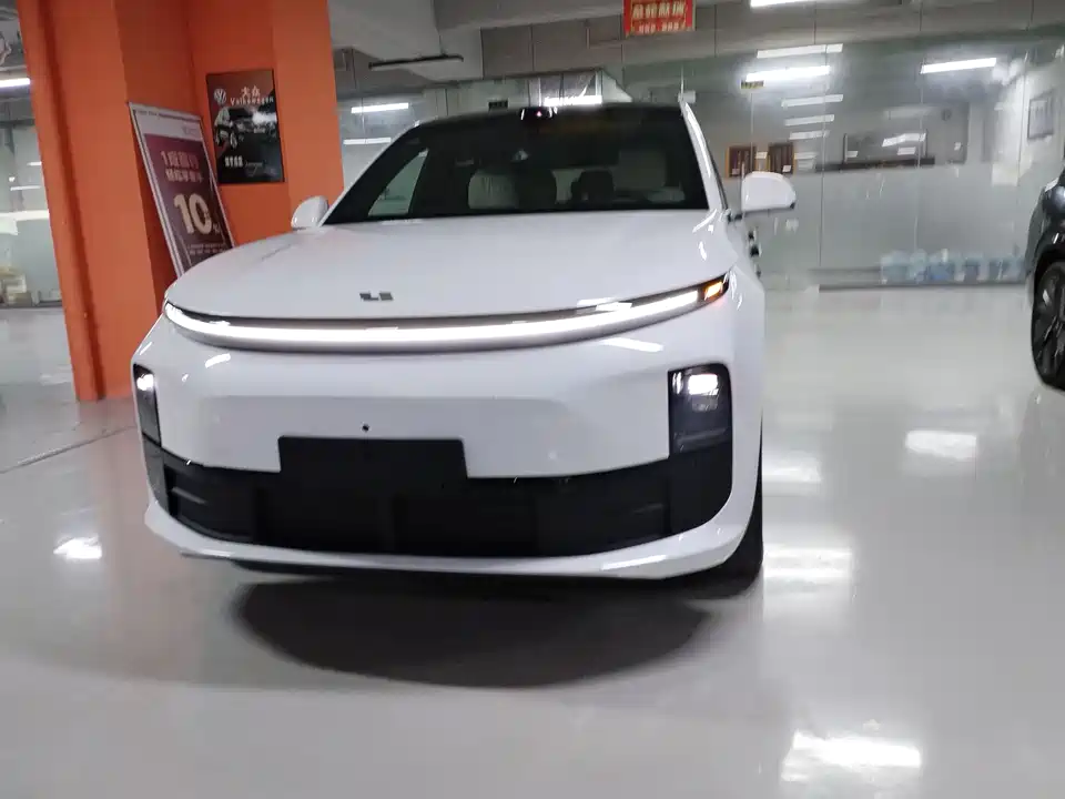 Li Auto Ideal L6