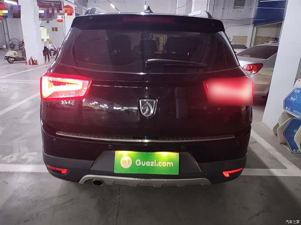 Wuling 560, 2015 6