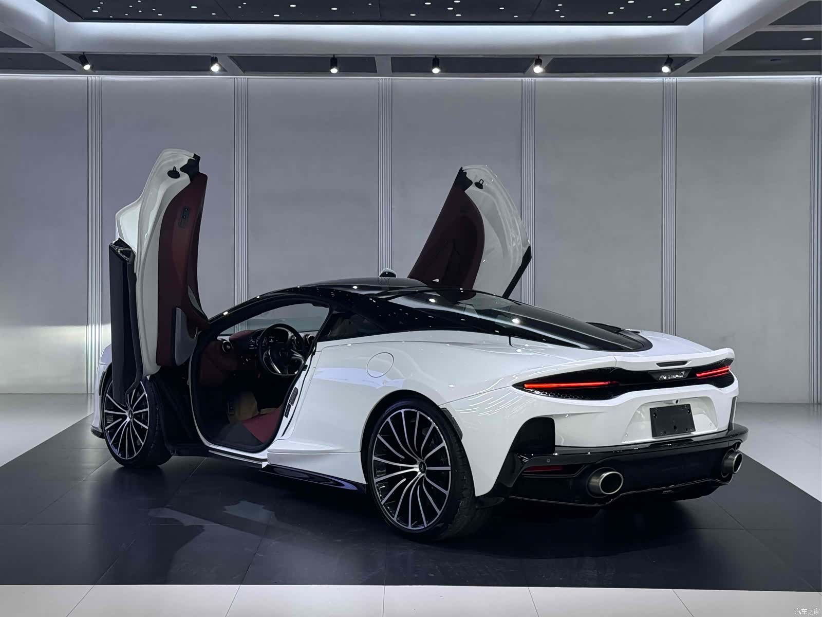 McLaren GT, 2023 6