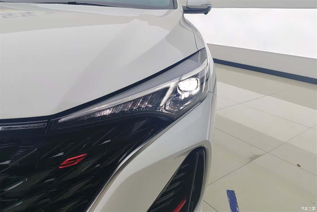 Changan Eado, 2025 все фото