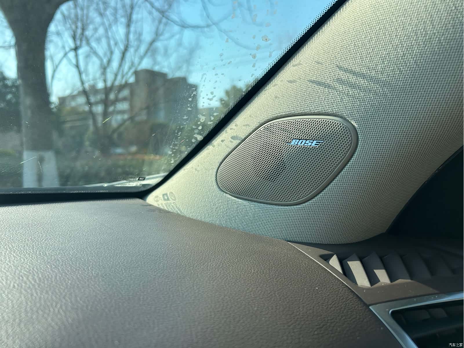 Cadillac SRX, 2011 12
