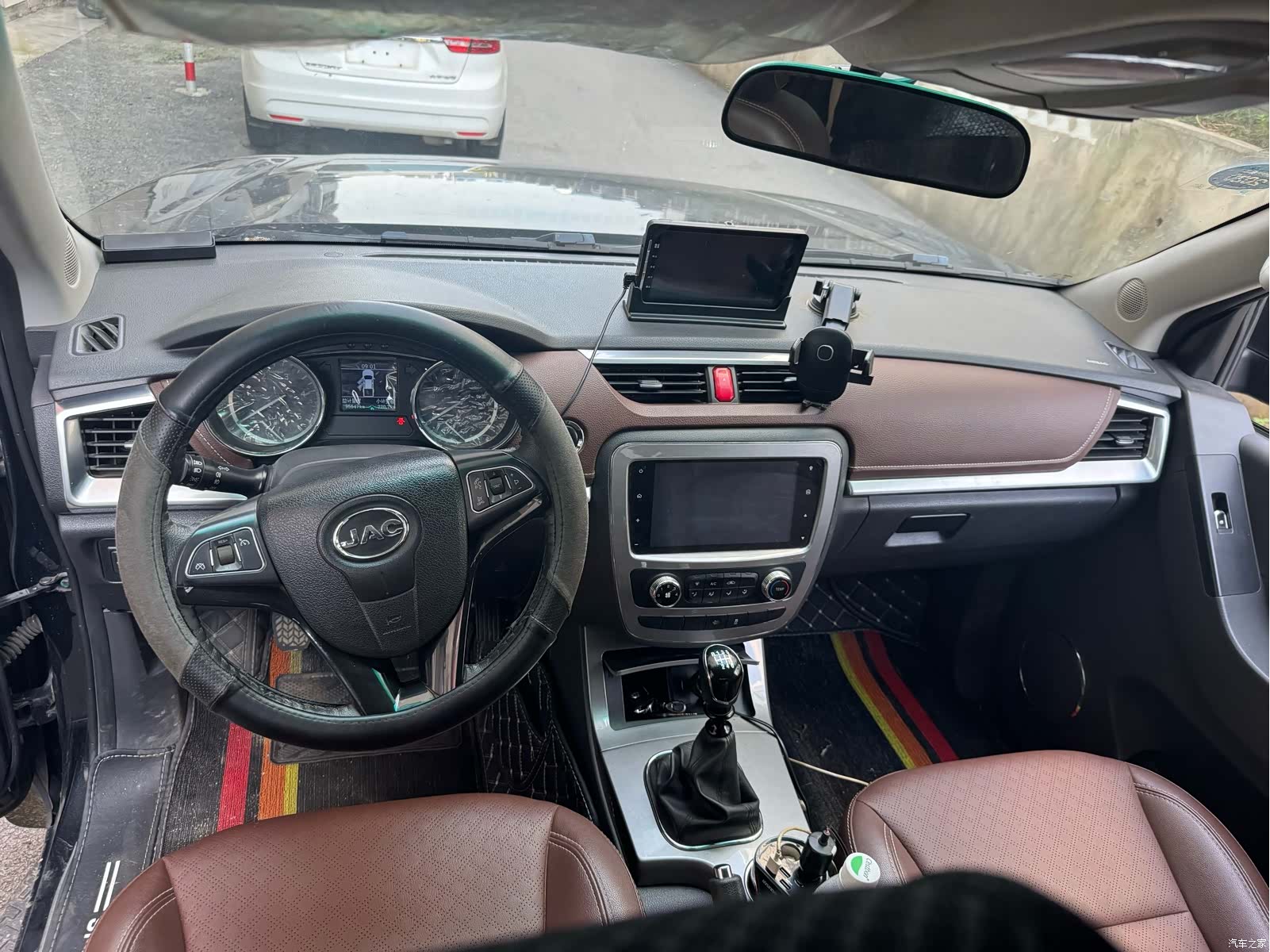JAC T8, 2018 все фото