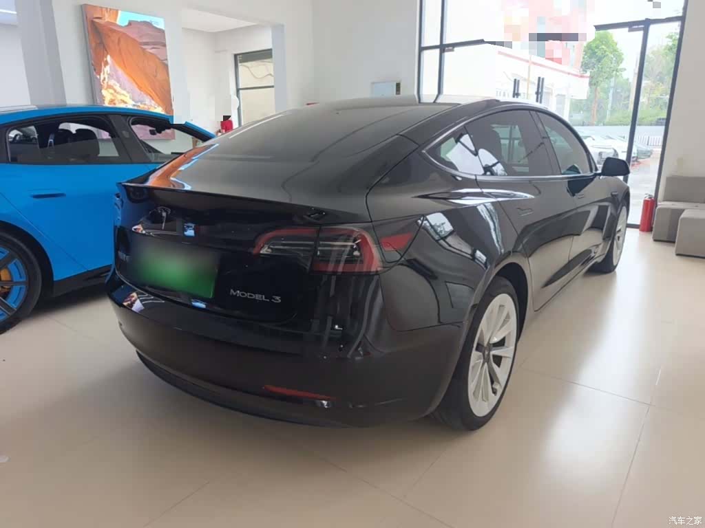 Tesla Model 3, 2023 7