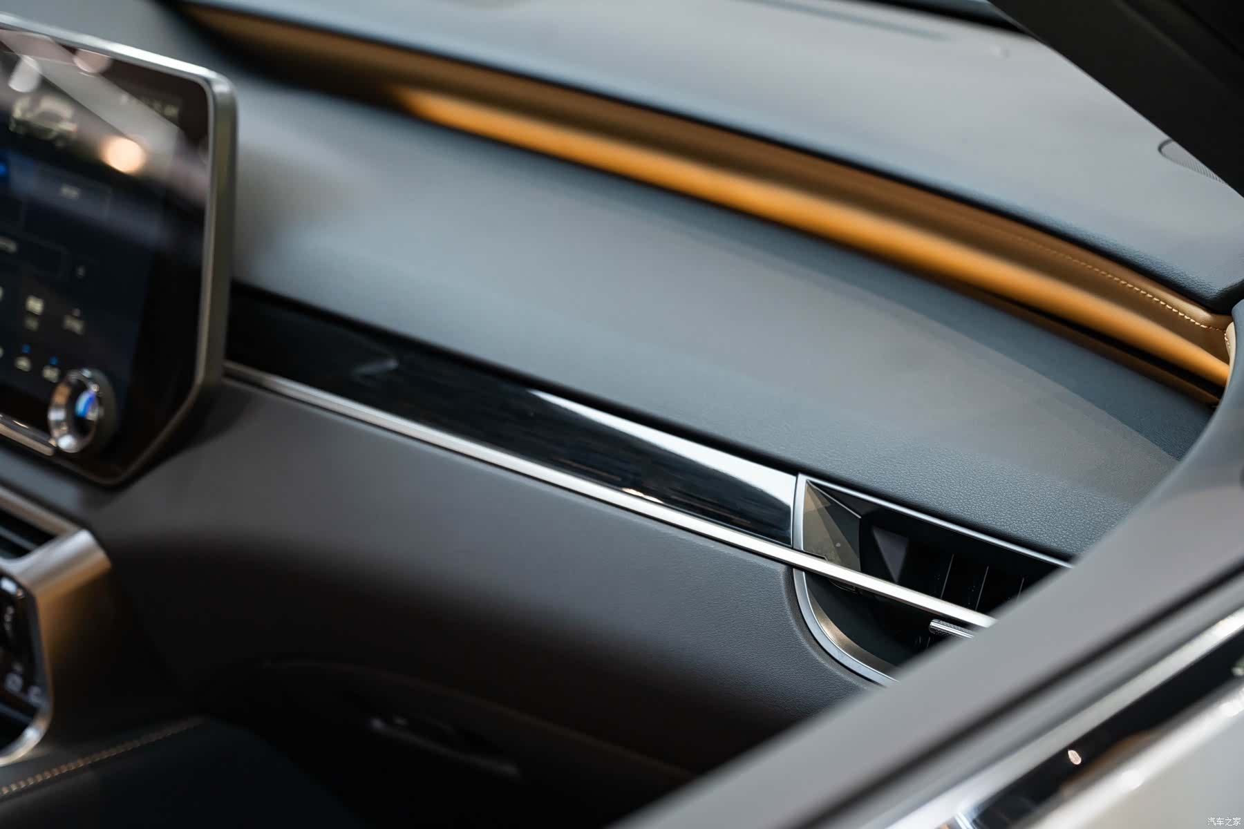 Lexus RX, 2026 17