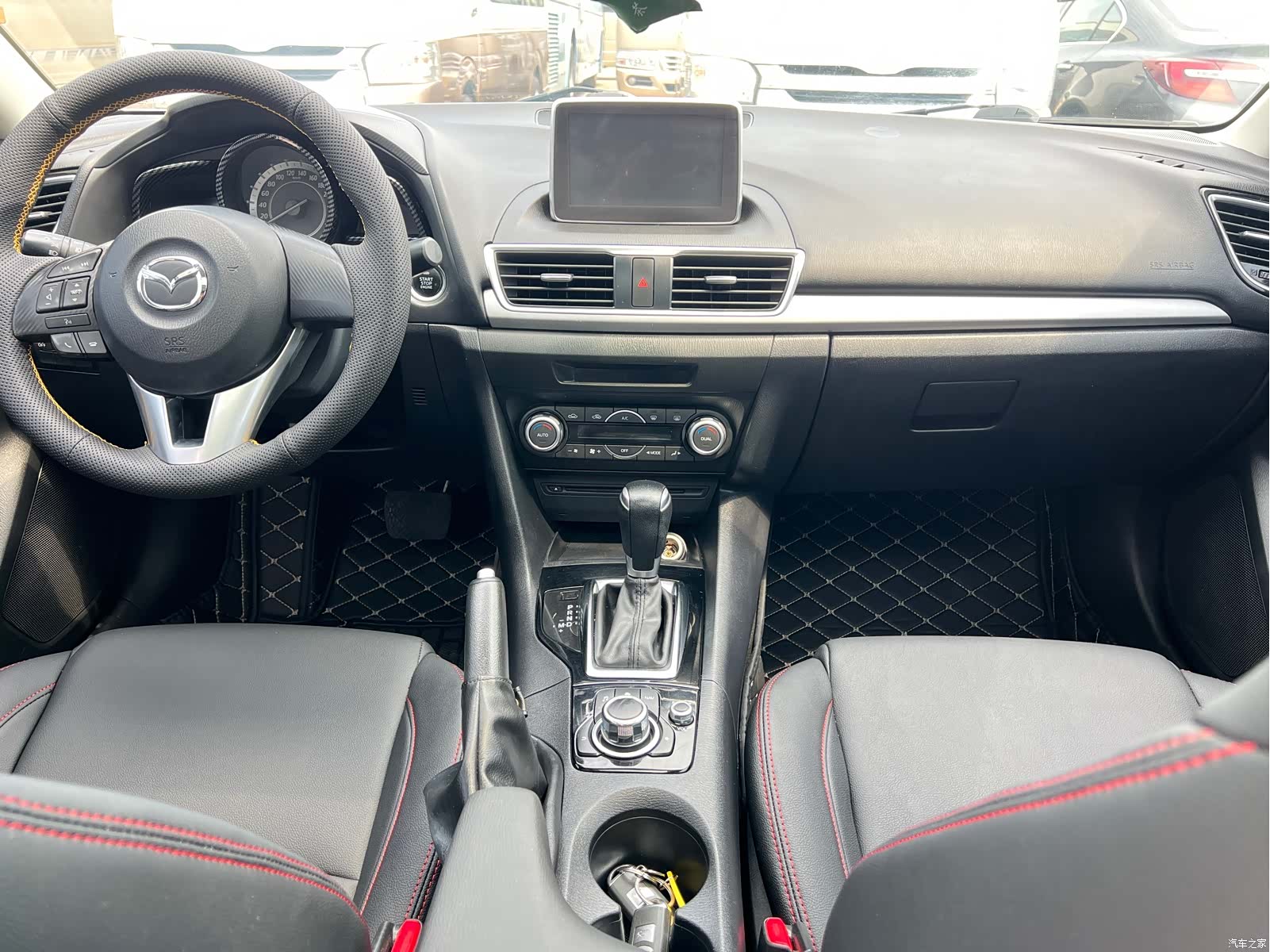 Mazda Mazda3, 2016 16