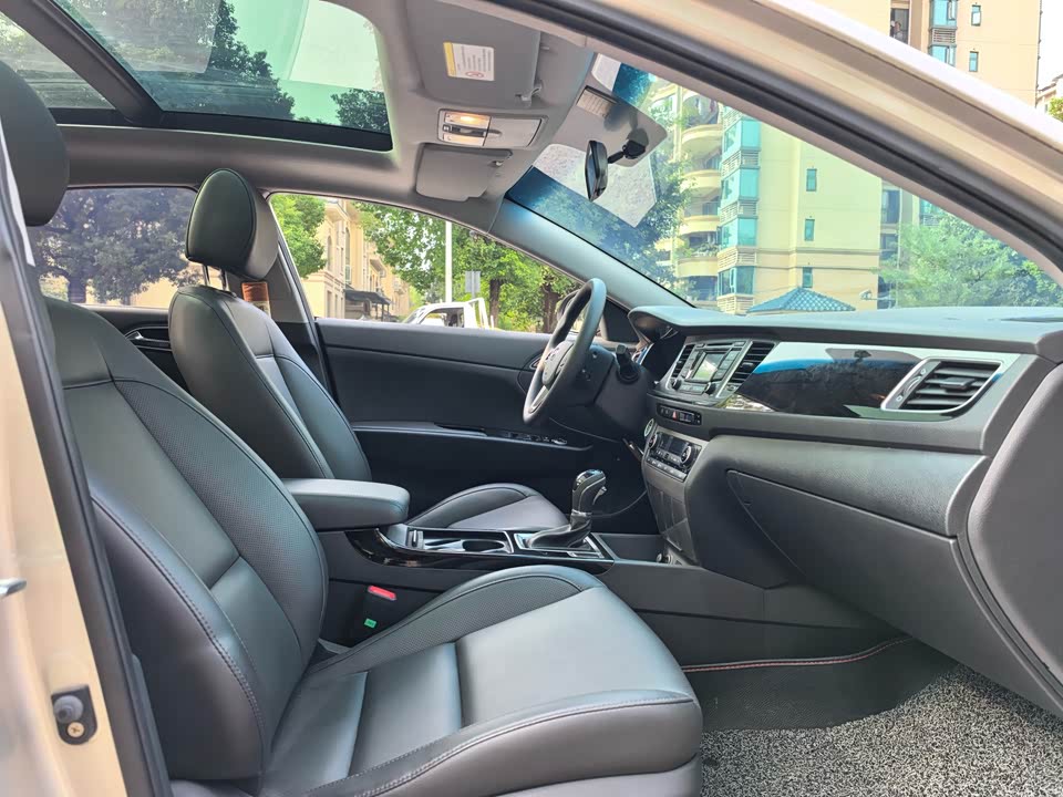 Hyundai Name picture