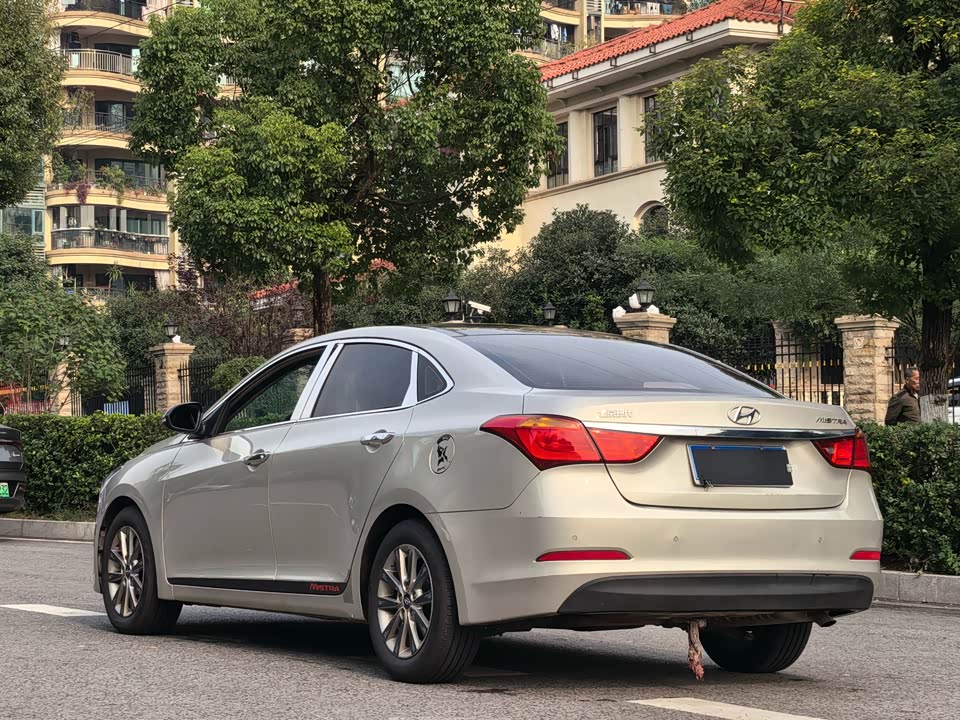 Hyundai Name picture