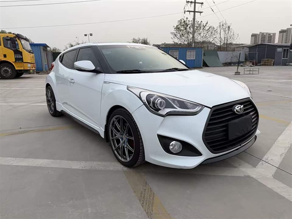 Hyundai Veloster