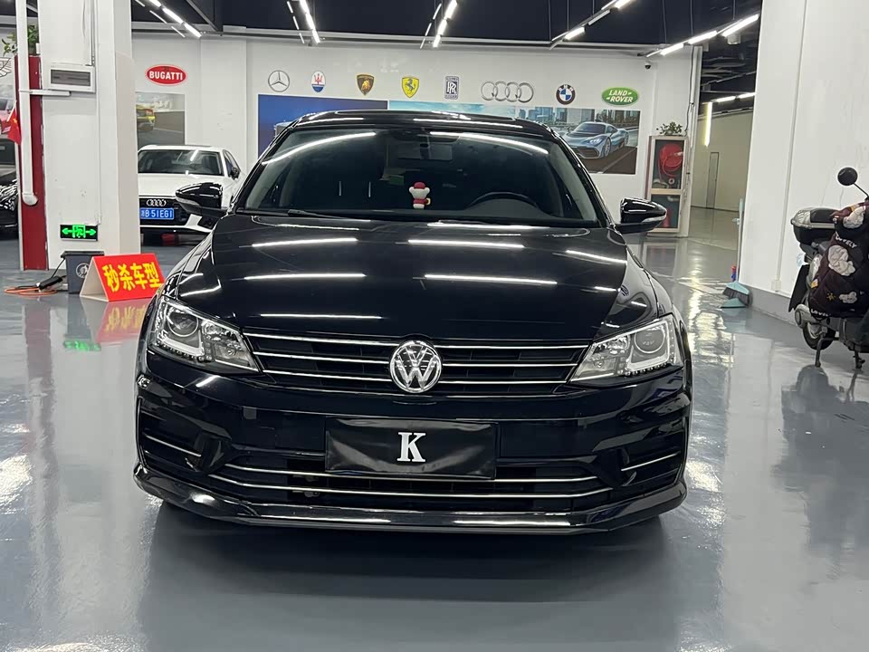 Volkswagen Sagitar