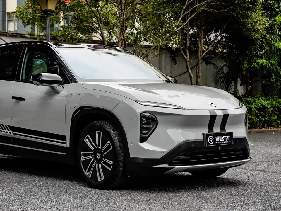 NIO ES7
