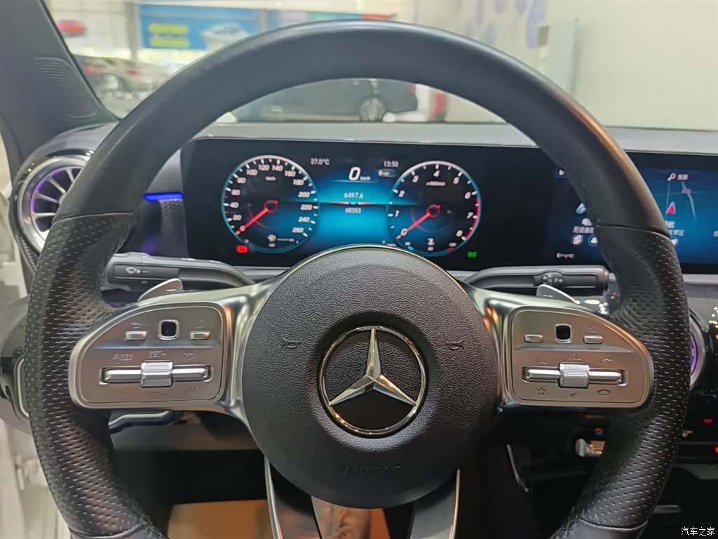 Mercedes-Benz A-Class, 2021 14