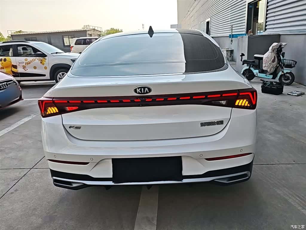 Kia K5, 2021 4