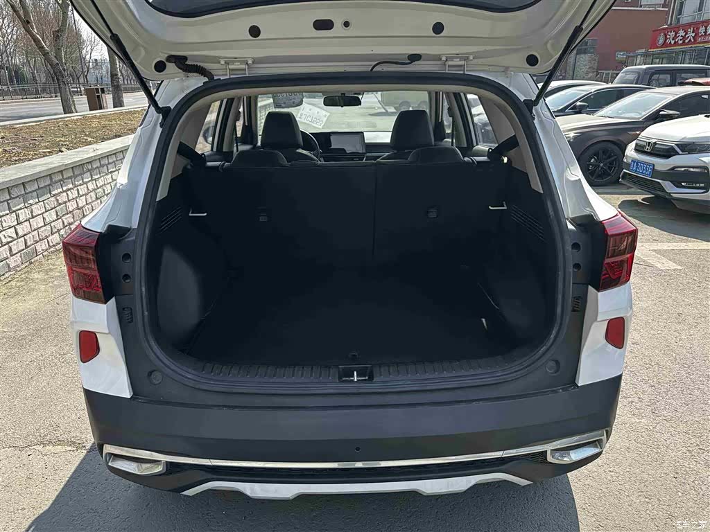 Kia KX3, 2021 16