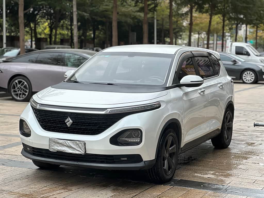 Baojun RM-5