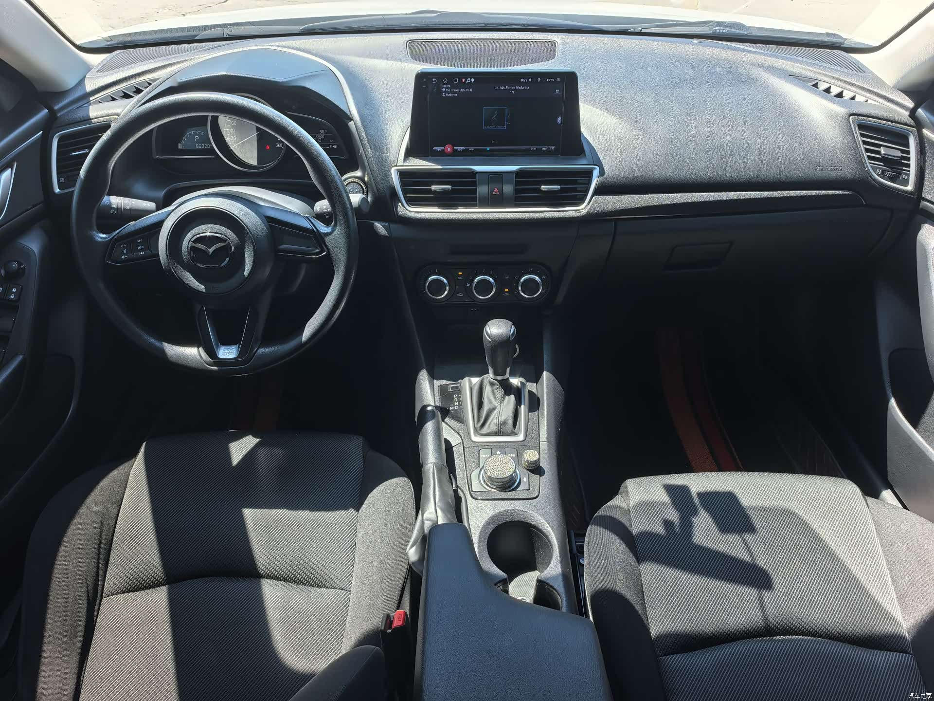 Mazda Mazda3, 2019 6