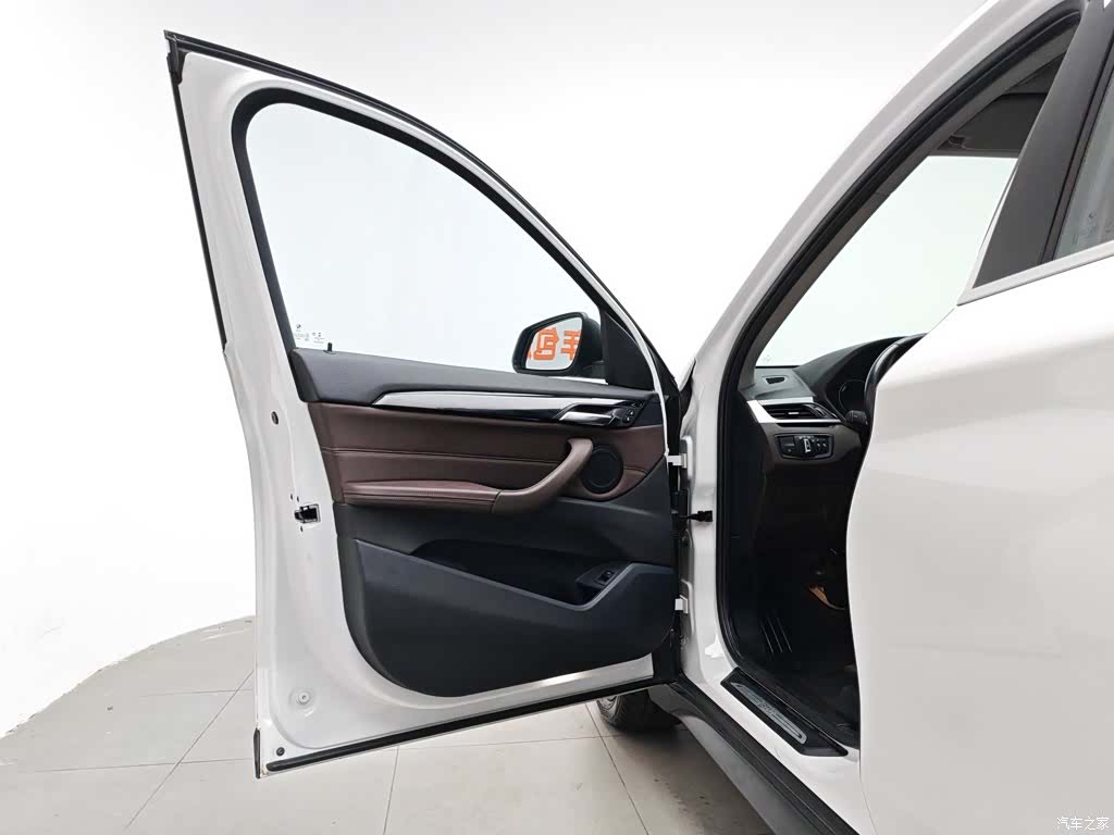 BMW X1, 2019 8