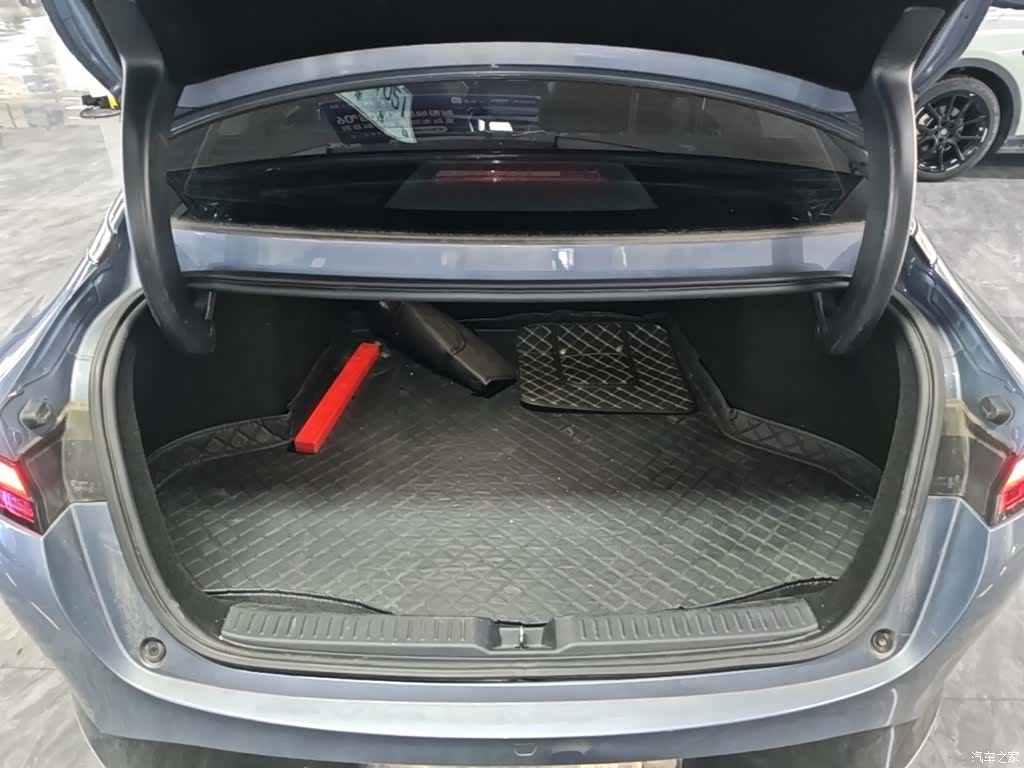Xpeng P5, 2022 19
