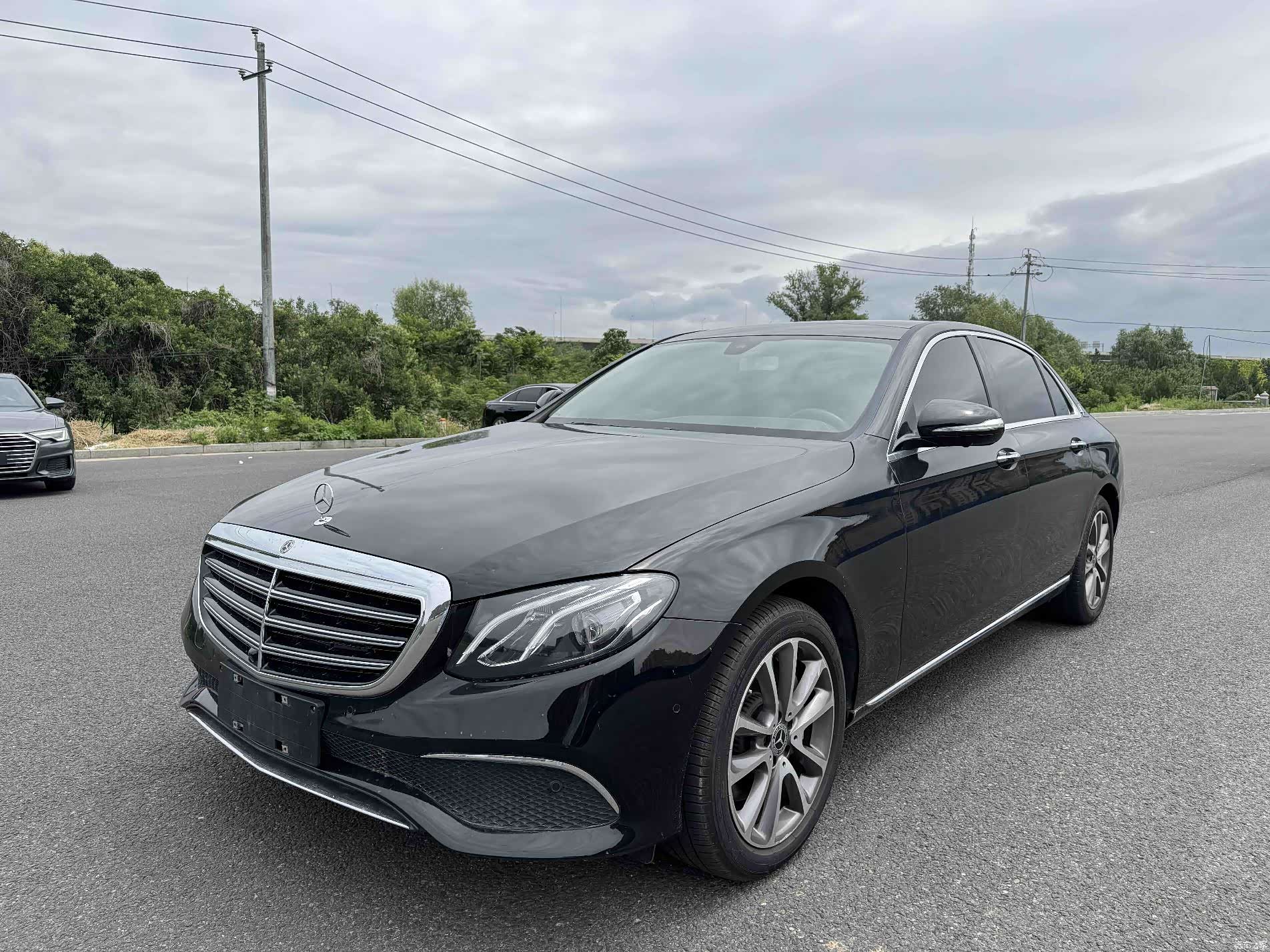 Mercedes-Benz E-Class, 2019 1