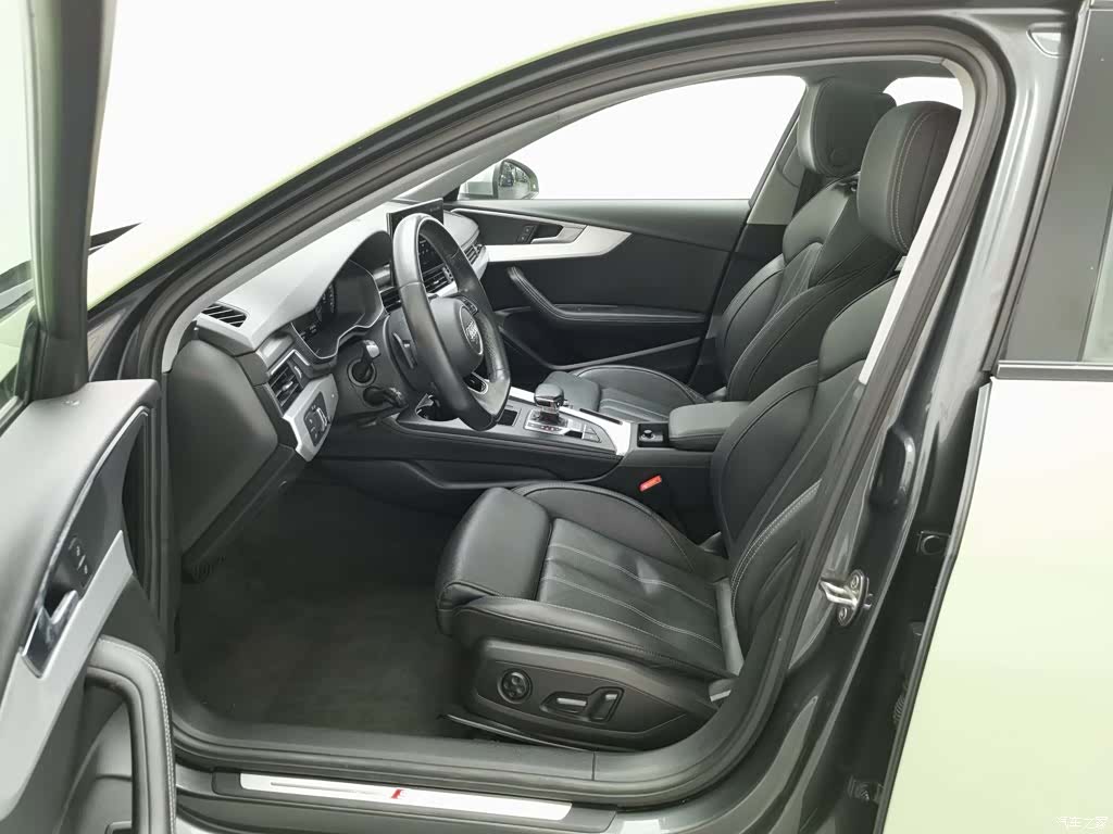 Audi A4L, 2022 10