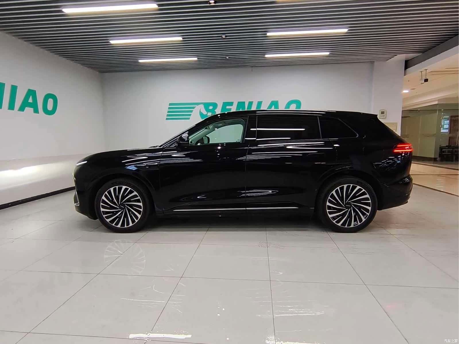 Exeed Yuan, 2025 3