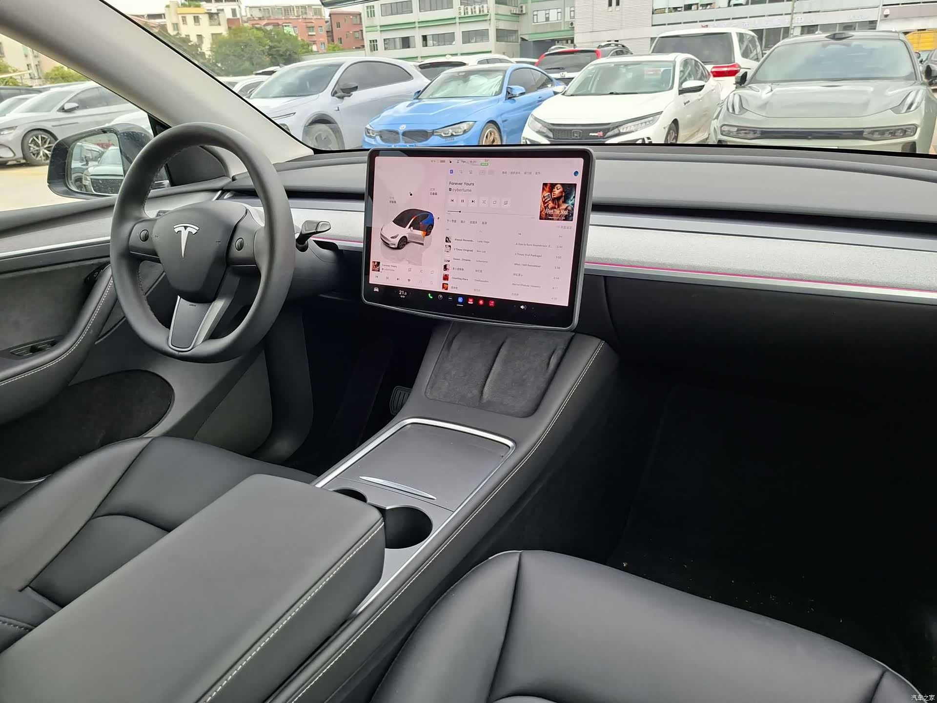 Tesla Model Y, 2024 16