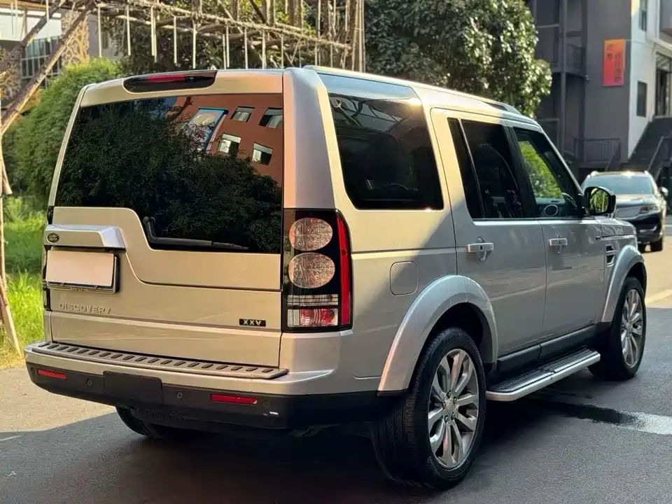 Land Rover discover