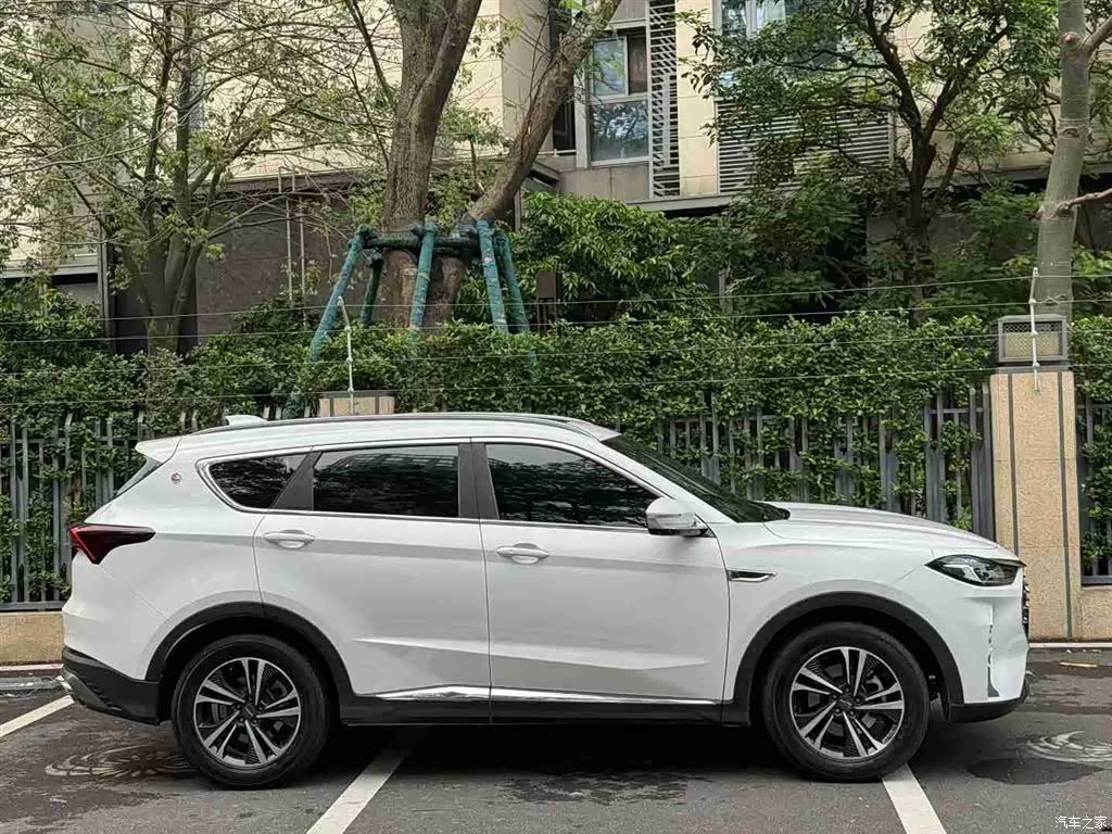 Jetour X70, 2022 4