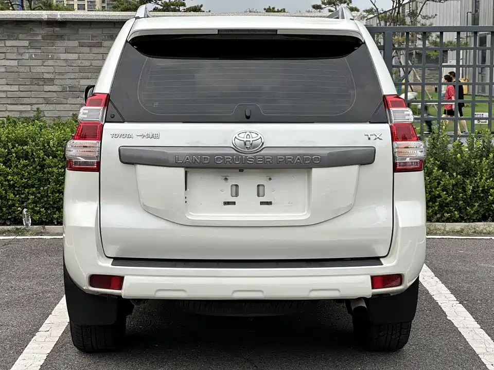 Toyota Prado