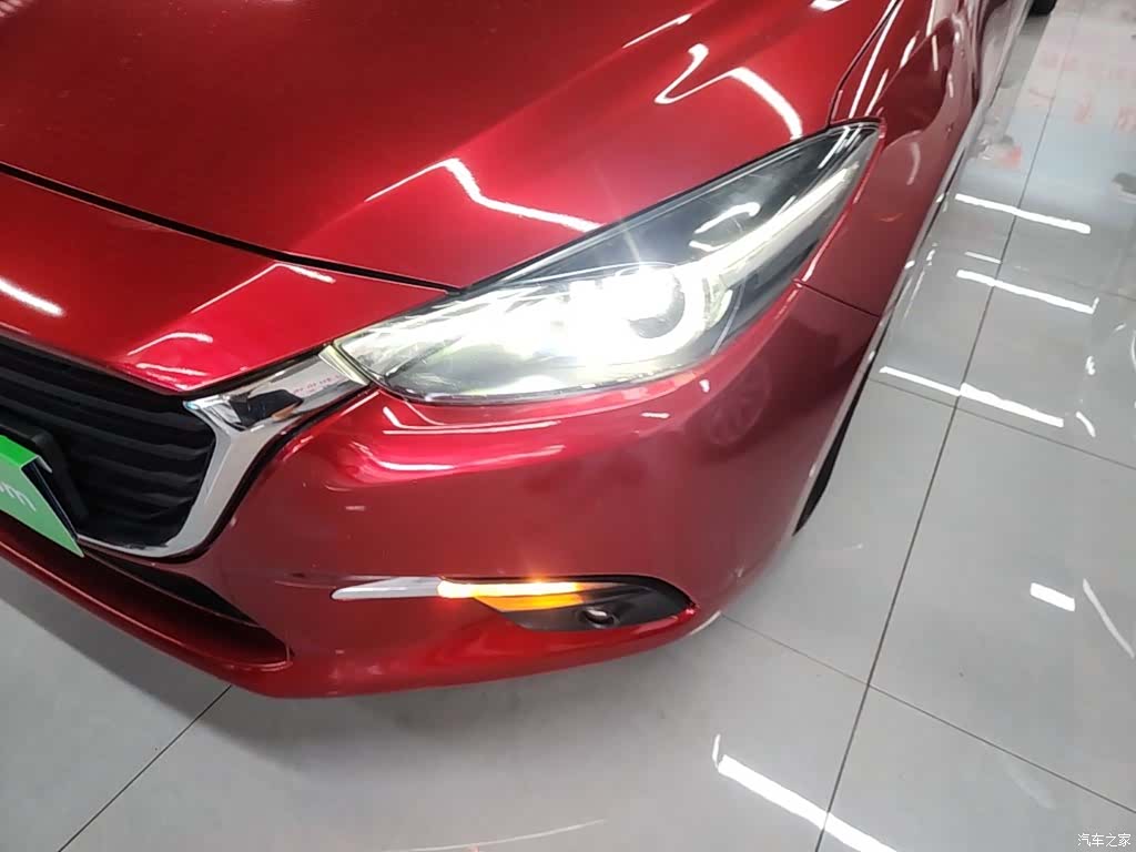 Mazda Mazda3, 2017 24