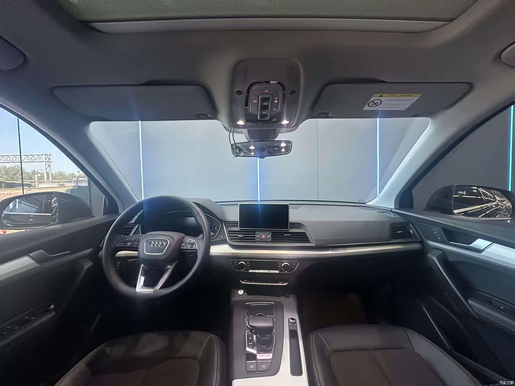 Audi Q5L, 2019 9