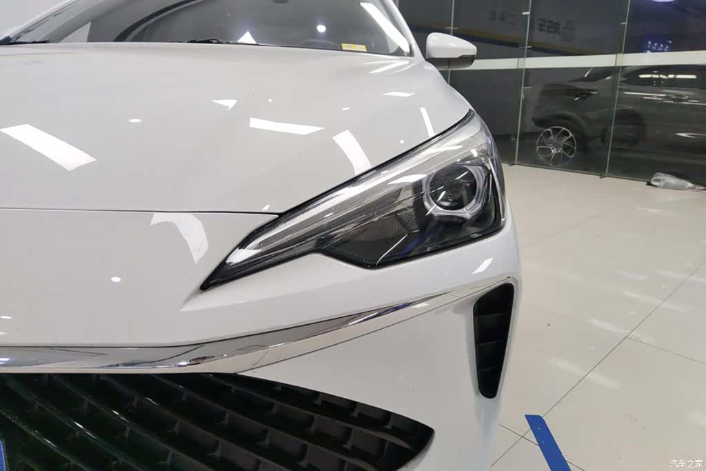 Roewe i5, 2025 все фото
