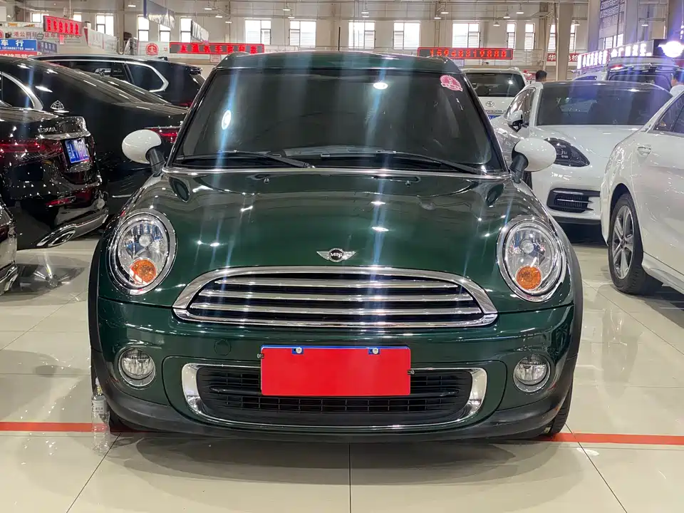 MINI CLUBMAN