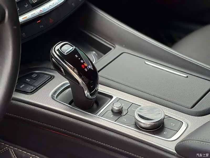 Cadillac CT5, 2024 15