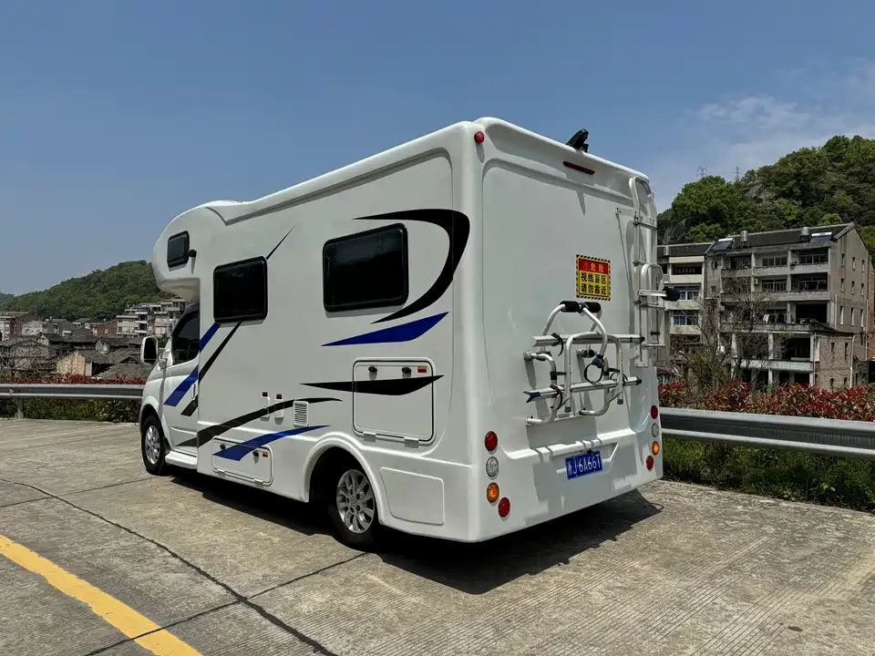 MAXUS V80 motorhome