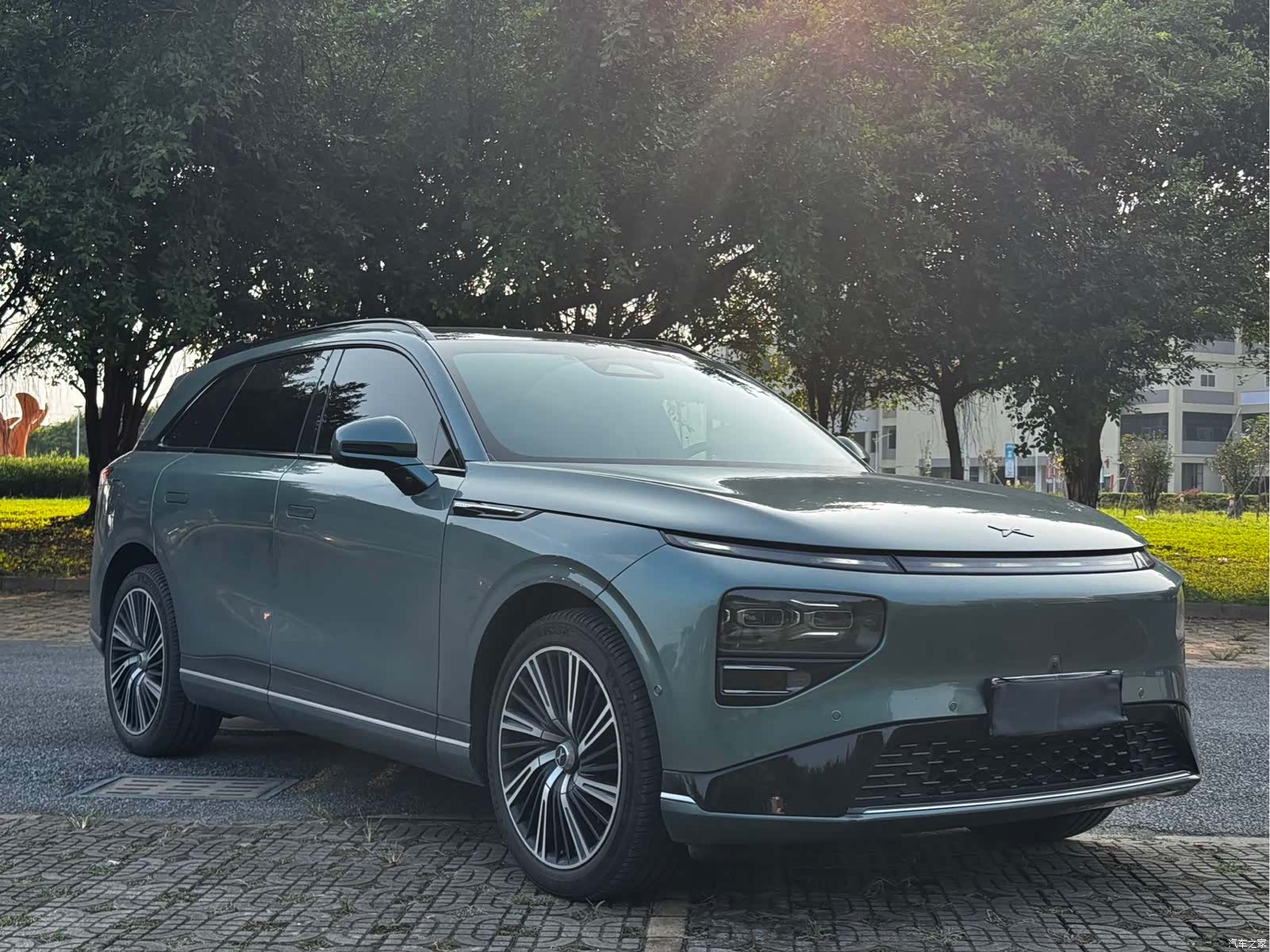 Xpeng G9, 2025 3