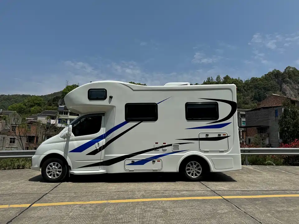 MAXUS V80 motorhome