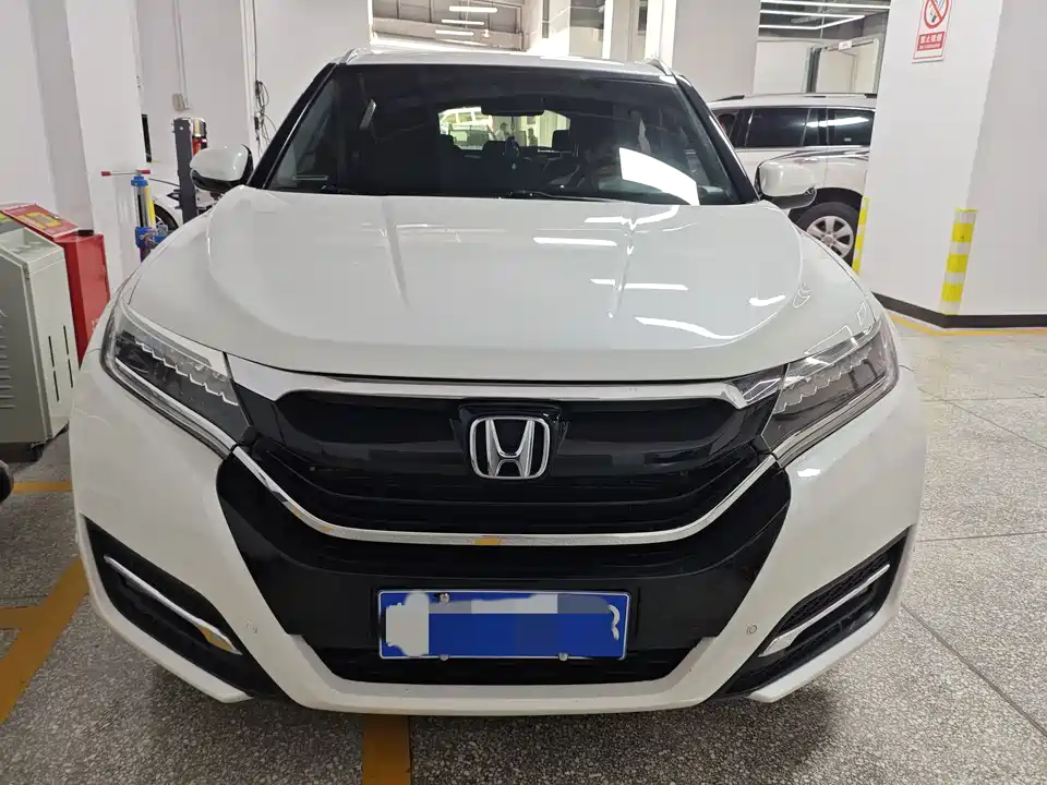 Honda UR-V
