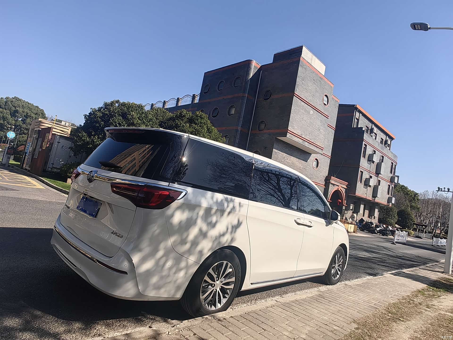 Buick GL8, 2022 7